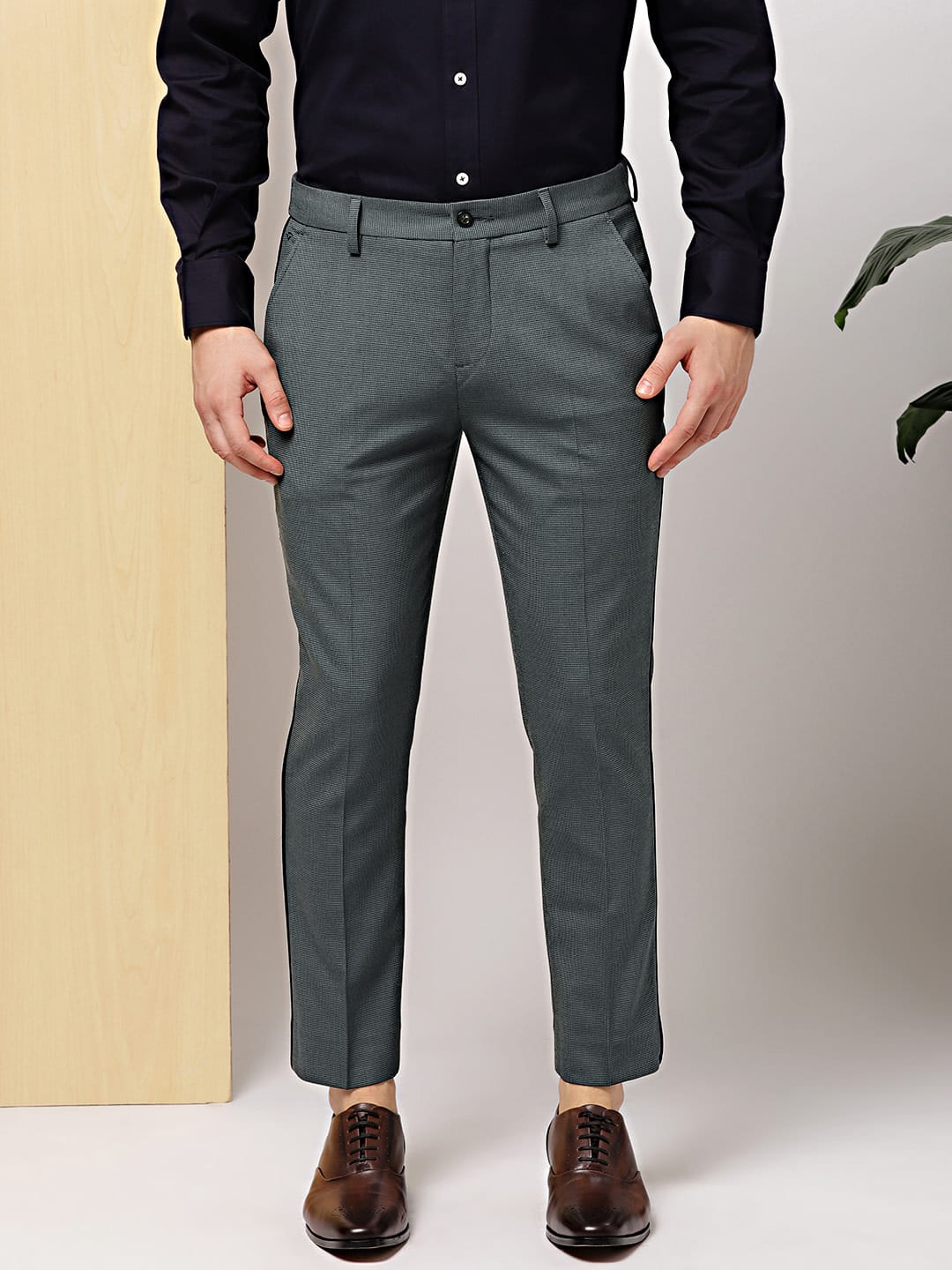 Product & Service-25